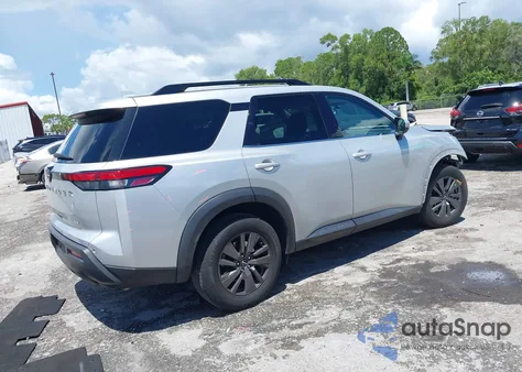 2022 Nissan Pathfinder Sv 2Wd из США, поврежденный, VIN 5N1DR3BA1NC213507